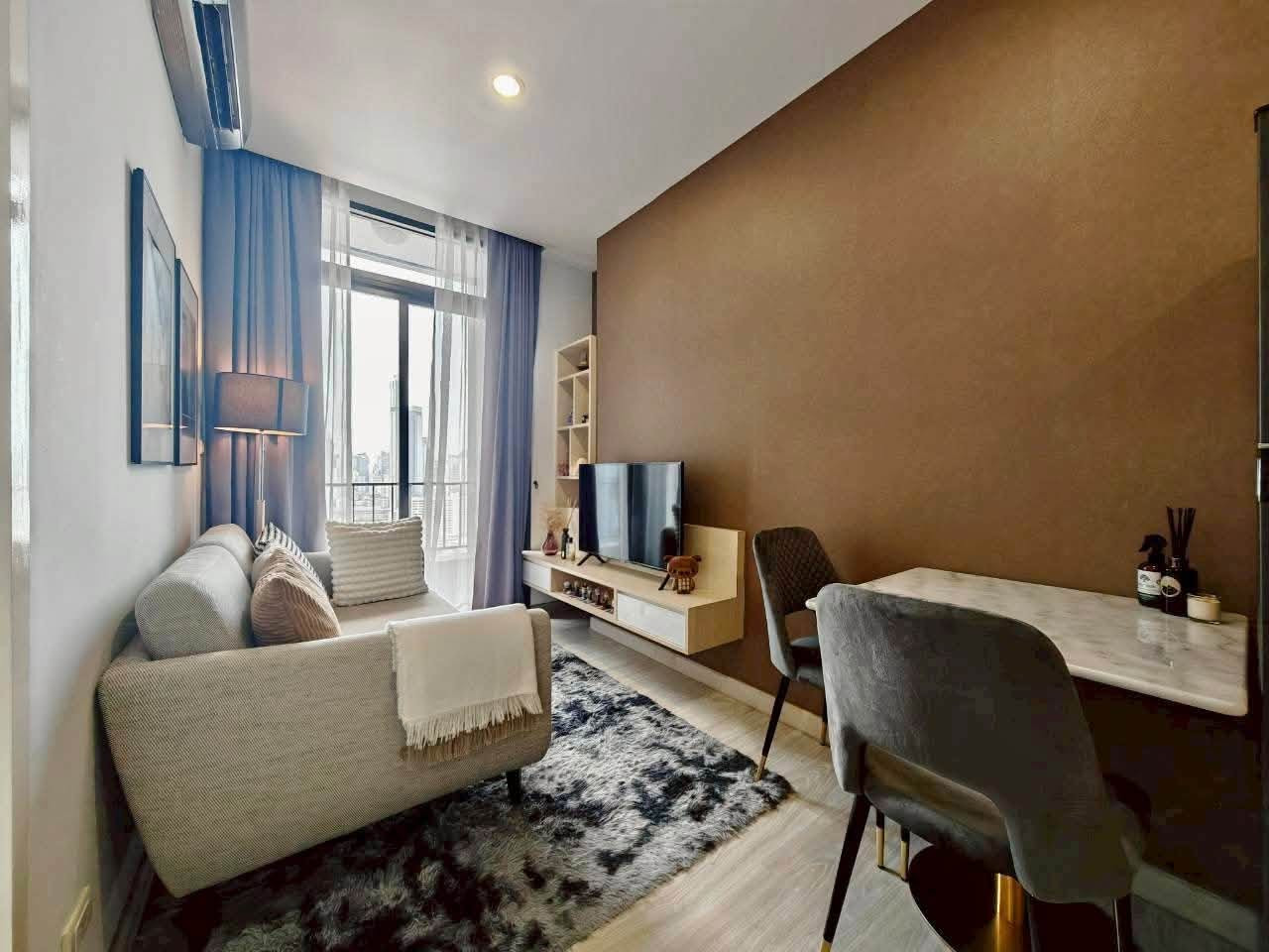 Condo for Rent at UP Ekkamai | 1 Bedroom, 31 sq.m. | 25th Floor with City View | THB 21,000/Month REF. 174CRB Condo for Rent at UP Ekkamai | 1 Bedroom, 31 sq.m. | 25th Floor with City View | THB 21,000/Month REF. 174CRB