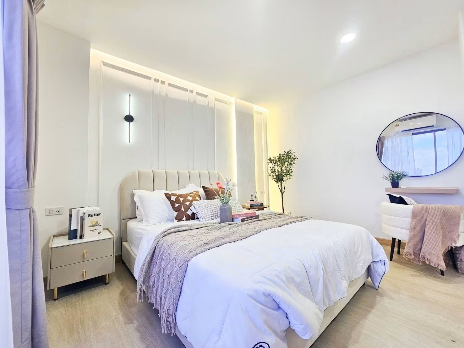 🏠 The condo gives you the feeling of being at home. The space is so wide that you dont feel uncomfortable.