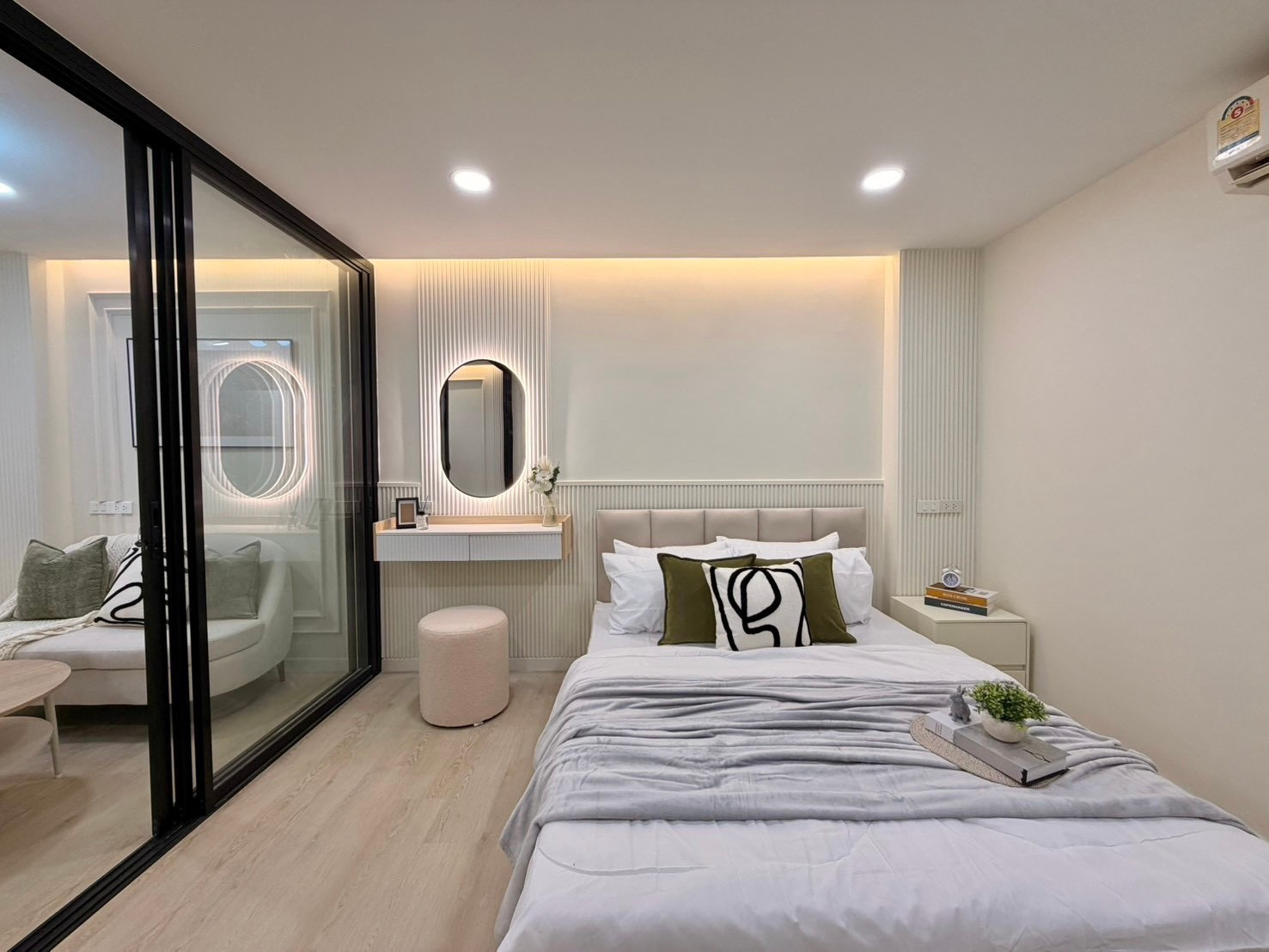 K-7263 🔥🔥 Pet Friendly !! Installments are cheaper than renting ✨️ Large, well-proportioned room, urgent sale! Condo Phraya Phirom, Soi Ratchada 36, near MRT Lat Phrao Station and BTS Ratchayothin. K-7263 🔥🔥 Pet Friendly !! Installments are cheaper than renting ✨️ Large, well-proportioned room, urgent sale! Condo Phraya Phirom, Soi Ratchada 36, near MRT Lat Phrao Station and BTS Ratchayothin.