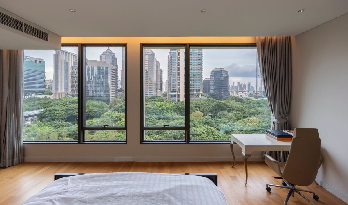 🏢 Sindhorn Residence วิวสวน  3 ห้องนอน 5 ห้องน้ำ