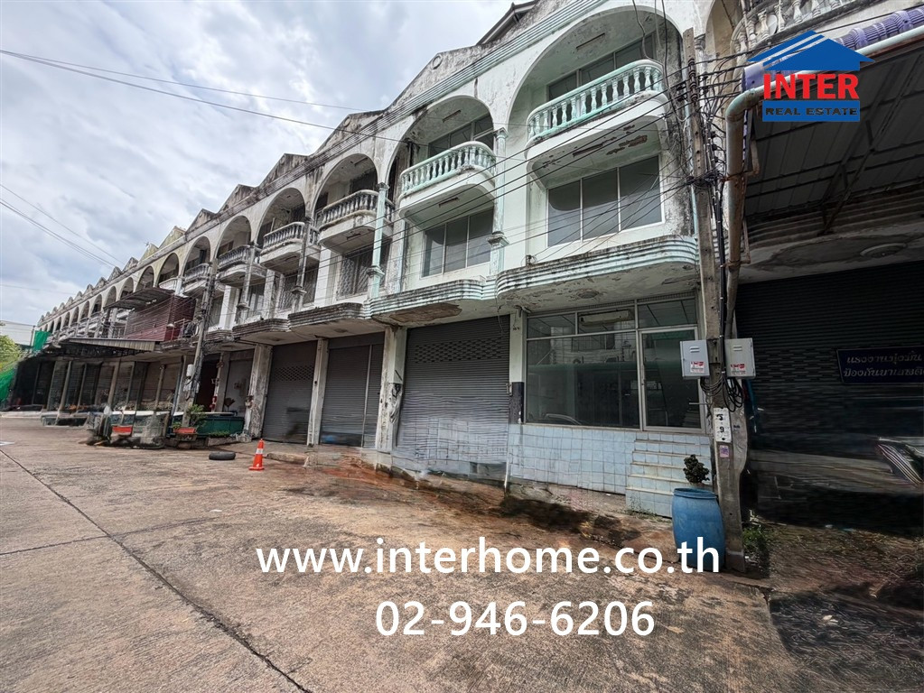 ออฟฟิศ + โรงงาน 3 ชั้น 50 ตร.ว. ออฟฟิศ + โรงงาน ซอยสุขสวัสดิ์64 ซอย10 ถนนสุขสวัสดิ์ ถนนประชาอุทิศ เขตราษฎร์บูรณะ กรุงเทพมหานคร 