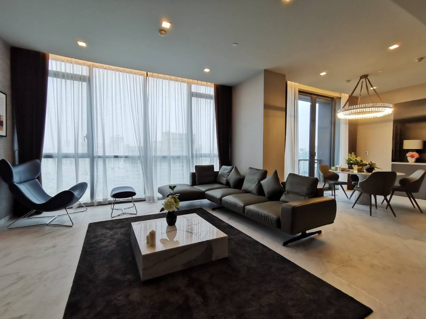 🏢 The Monument Thonglor 2 ห้องนอน 3 ห้องน้ำ อนุญาตให้เลี้ยงสัตว์ได้