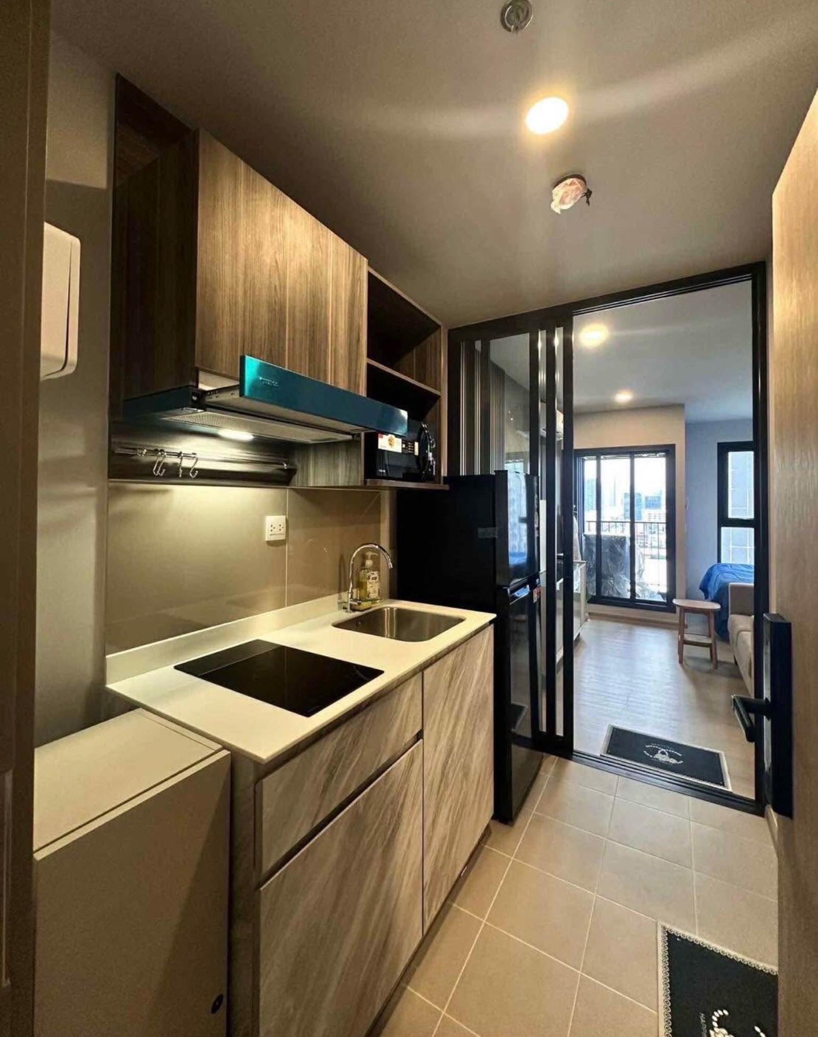 Condo for rent: Aspire Onnut Station