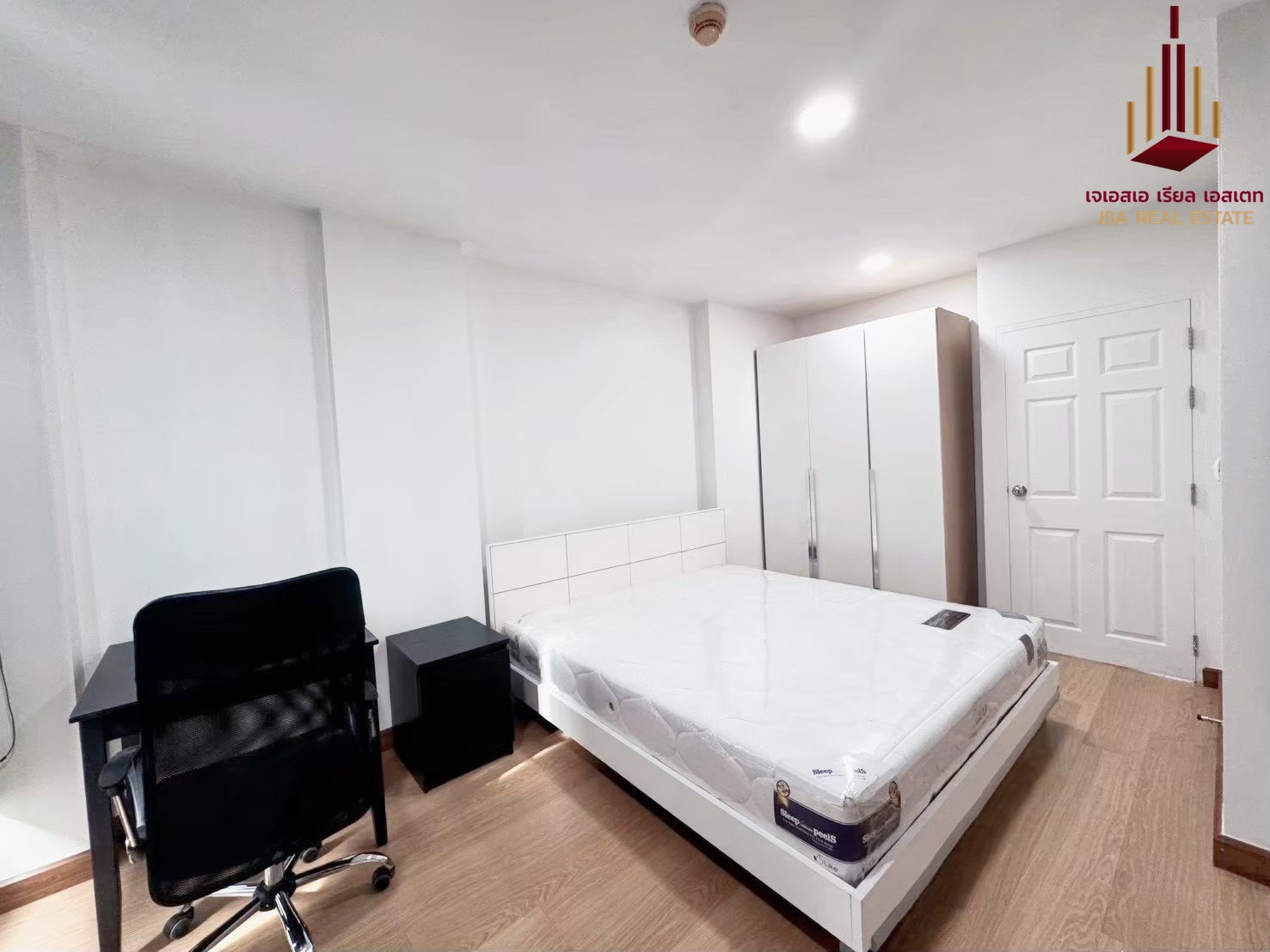 ✨ For Rent: Life @ Ratchada (Ladprao 36) Condo ✨ 💰 Only 22,000 THB/month ✨ For Rent: Life @ Ratchada (Ladprao 36) Condo ✨ 💰 Only 22,000 THB/month