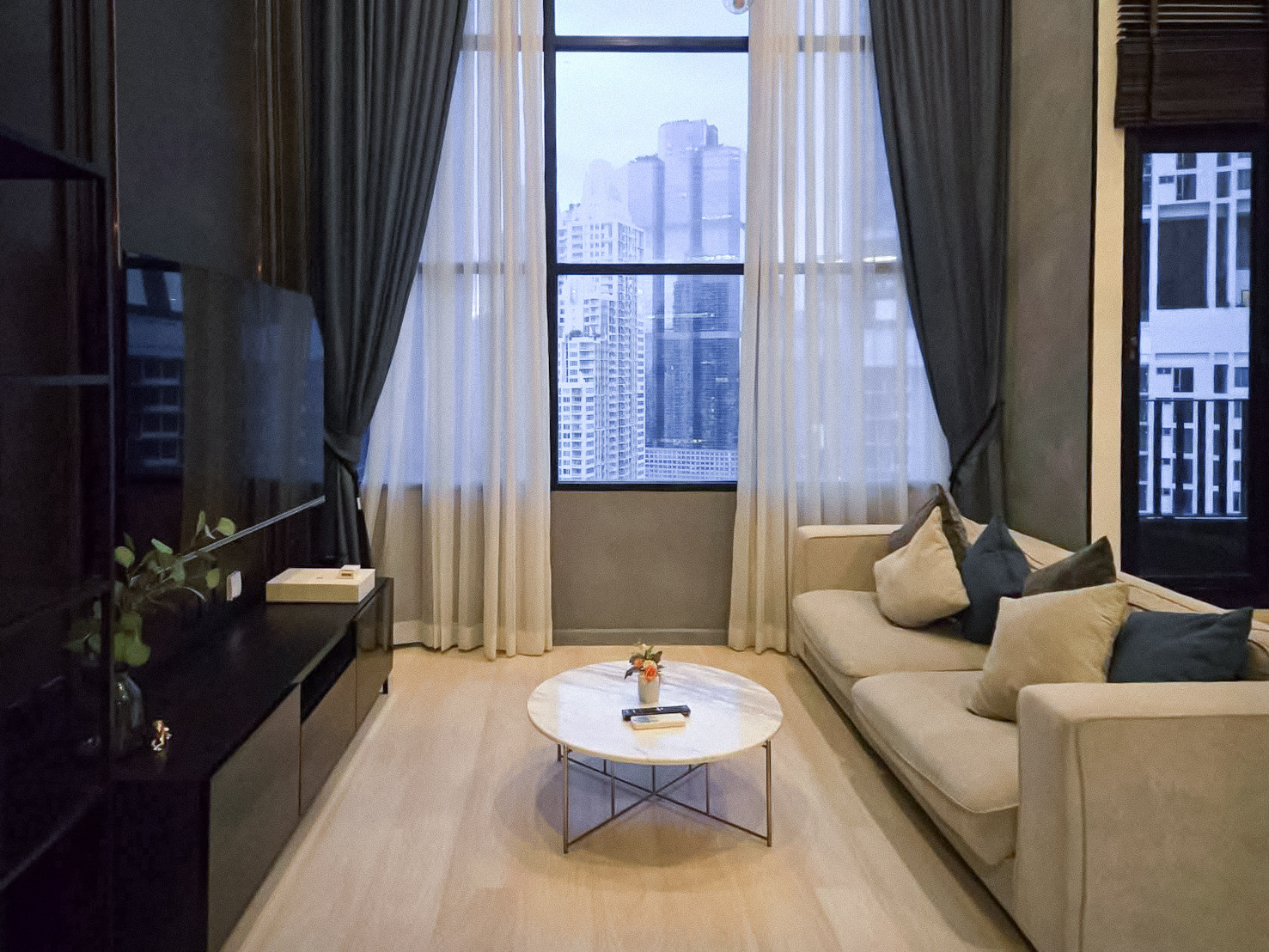 💥CP-12217💥Knightsbridge Prime Sathorn👉Line :@seecondo 