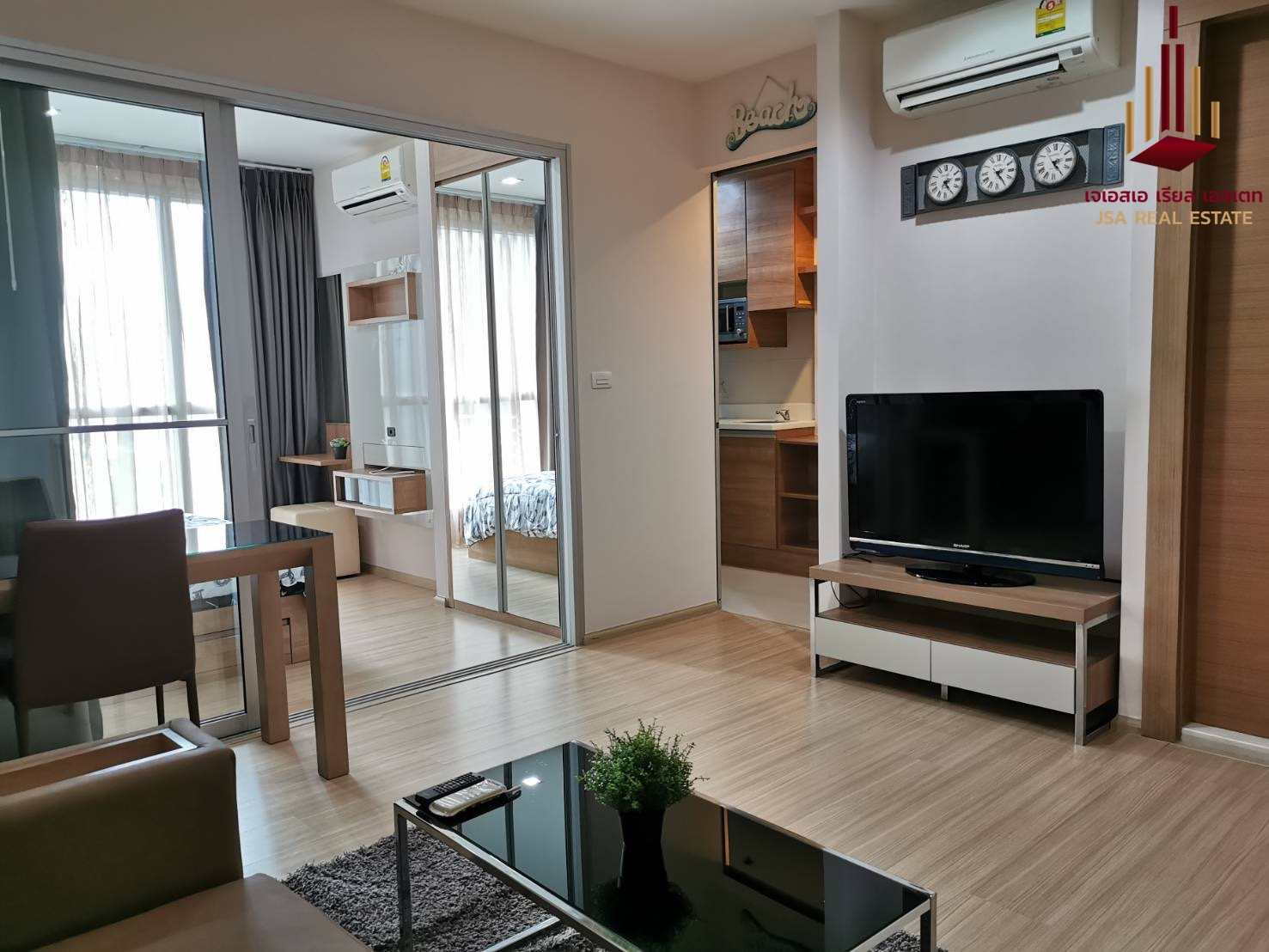 ✨ For Rent: Rhythm Ratchada - Huai Khwang Condo ✨ 💰 Only 17,000 THB/month