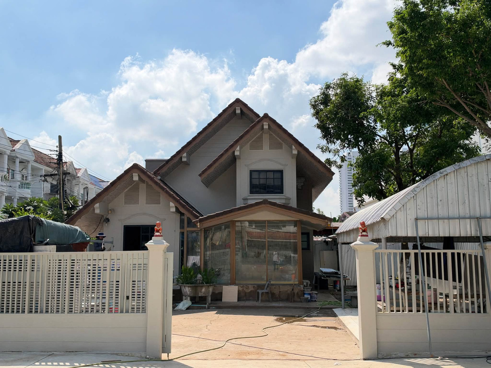 ให้เช่าบ้านเดี่ยว 2 ชั้น ทำเลทอง "อรุณอมรินทร์ 30 ใกล้ รพ.ศิริราช–ปิ่นเกล้า–พระราม 8" ให้เช่าบ้านเดี่ยว 2 ชั้น ทำเลทอง "อรุณอมรินทร์ 30 ใกล้ รพ.ศิริราช–ปิ่นเกล้า–พระราม 8"