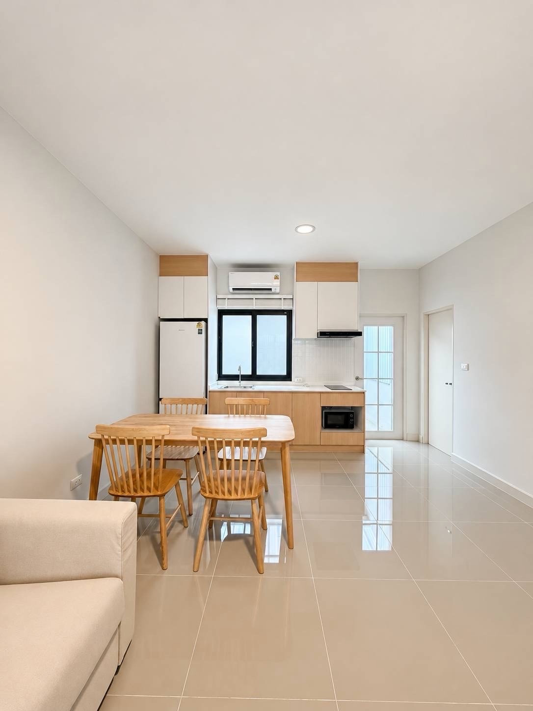 For rent! 2-story townhome near Mega Bangna. – รูปที่ 3