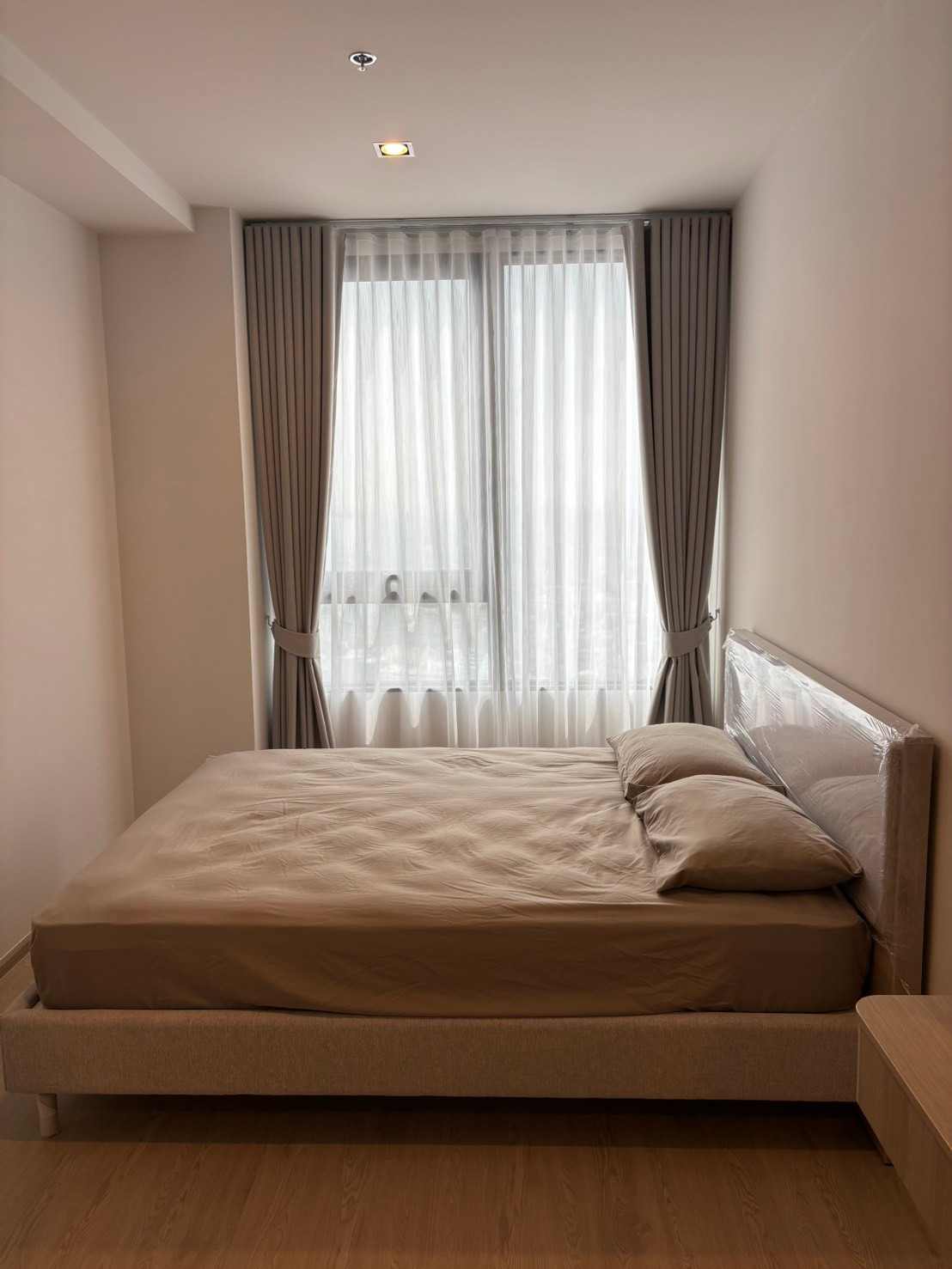 ✨ LUXURY CONDO FOR RENT - HIGH FLOOR WITH RIVER VIEW! ✨ 🏢 Reference Sathorn - Wongwianyai (Building B)