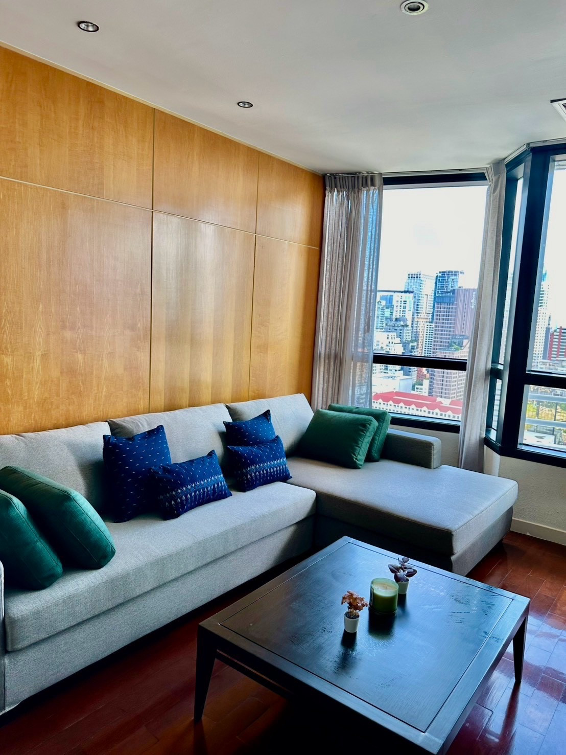 For Rent: President Place |  140 sqm Fully Furnished | 2 Bedrooms | 2 Bathrooms 