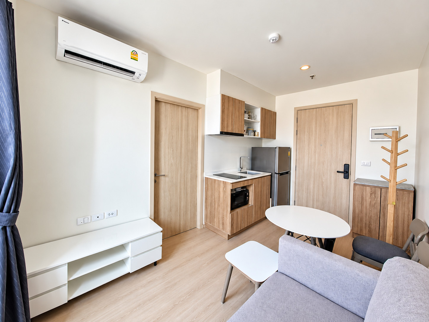 Rare East-Facing 1BR at NUE Noble Fai Chai | River Views, 80m to MRT Station! - U6831870 Rare East-Facing 1BR at NUE Noble Fai Chai | River Views, 80m to MRT Station! - U6831870