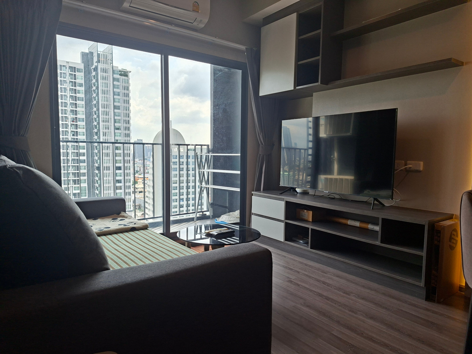 For sale/rent 2 bedrooms, location near the BTS, IDEO Sathorn–Wongwian Yai, IDEO Sathorn–Wongwian Yai.