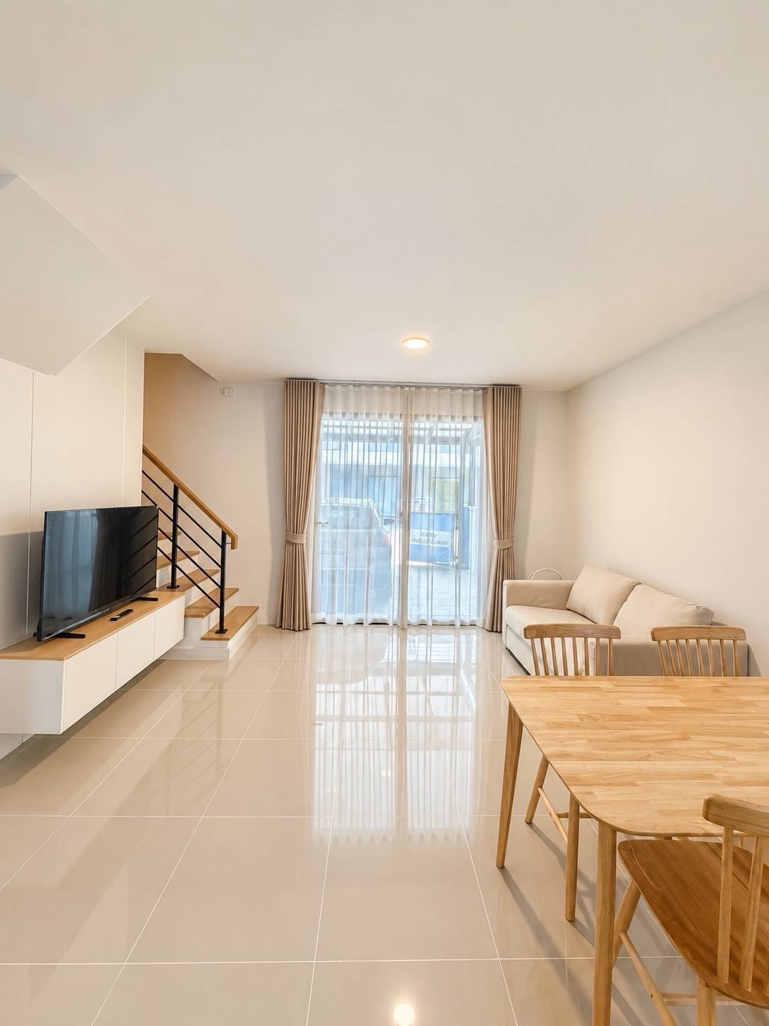 For rent! 2-story townhome near Mega Bangna. – รูปที่ 2