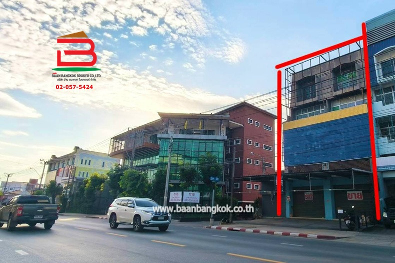 อาคารพาณิชย์ ซอยคู้บอน 29 เนื้อที่ 65 ตรว. ถนนวัดคู้บอน แขวงจรเข้บัว เขตลาดพร้าว