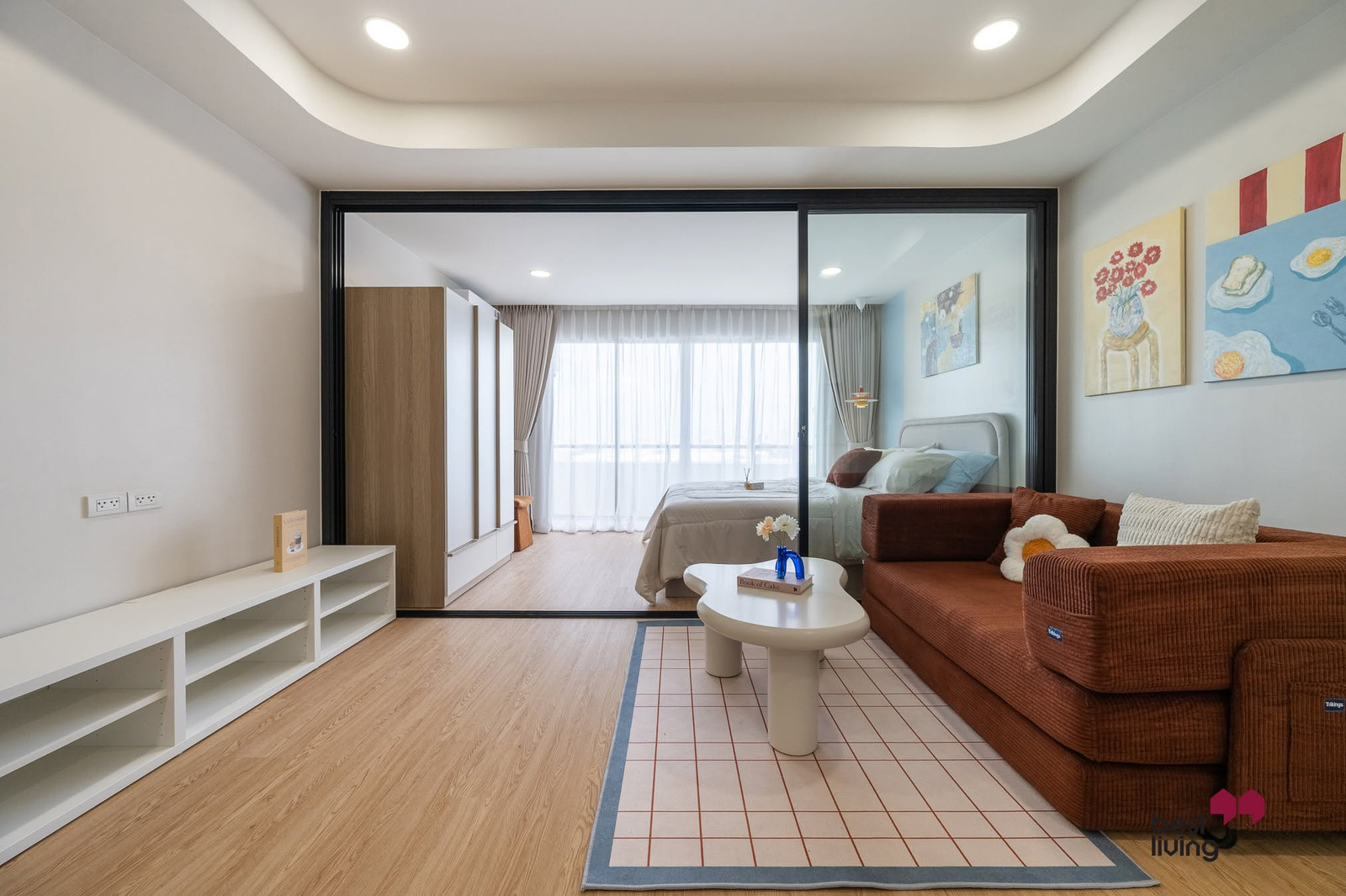 Supattra Condotel, east facing room, city view, near BTS Udomsuk Supattra Condotel, east facing room, city view, near BTS Udomsuk