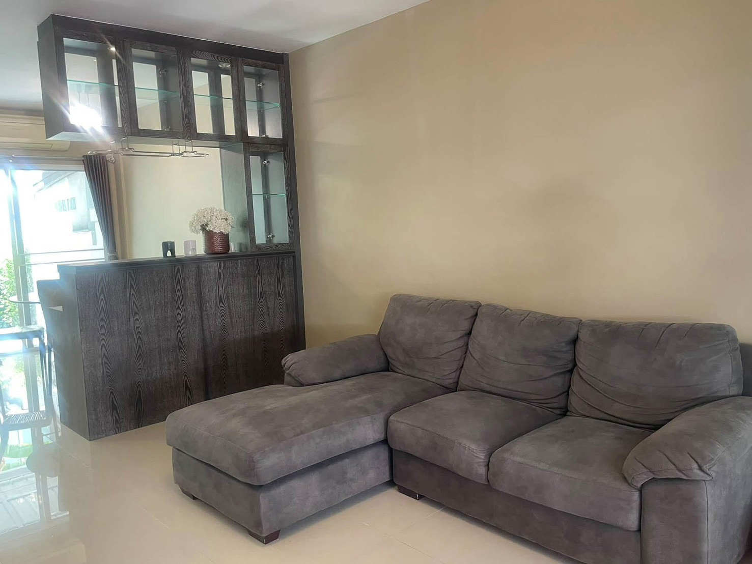 🏡✨ FOR RENT ทาวน์โฮม 3 ชั้น TOWN AVENUE RAMA 9 3 ห้องนอน 3 ห้องน้ำ พื้นที่กว้าง 200 ตร.ม. พร้อมสวนหลังบ้าน ในทำเลศักยภาพกรุงเทพกรีฑา 💰 ค่าเช่าเพียง 35,000 บาท/เดือน – รูปที่ 3