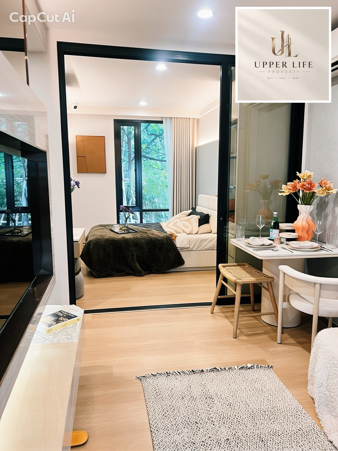 Selling down payment, function, 2 bedrooms, Chula Park view, VIP price. Selling down payment, function, 2 bedrooms, Chula Park view, VIP price.
