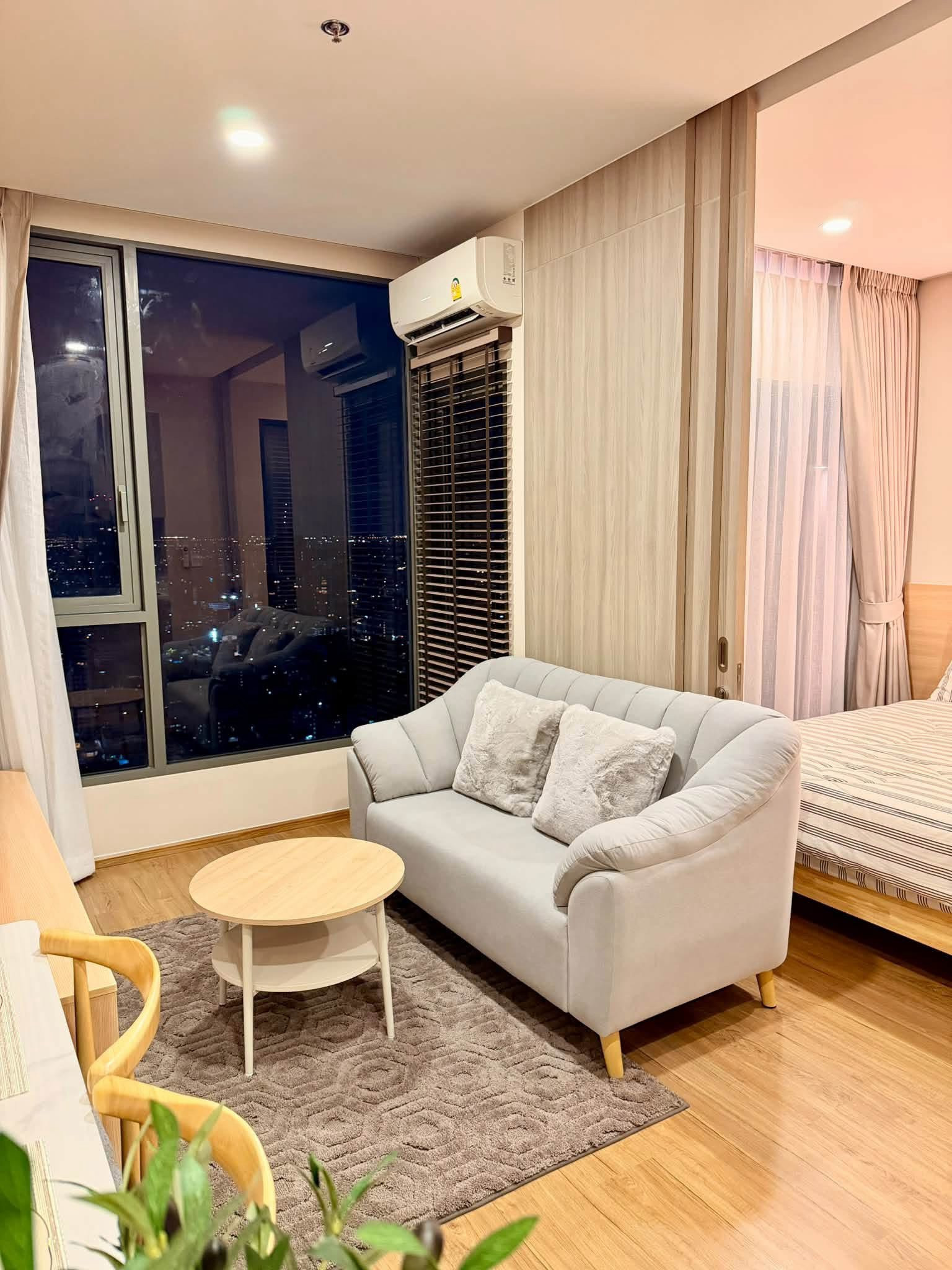 ให้เช่าคอนโด CLOUD THONGLOR 1 ห้องนอน 32 ตร.ม. ชั้น 39 ห้องใหม่ เฟอร์นิเจอร์ครบ ใกล้ MRT เพชรบุรี ราคา 22,500 บาท/เดือน โทร 0978646464 Line: grandvarin4 – รูปที่ 4