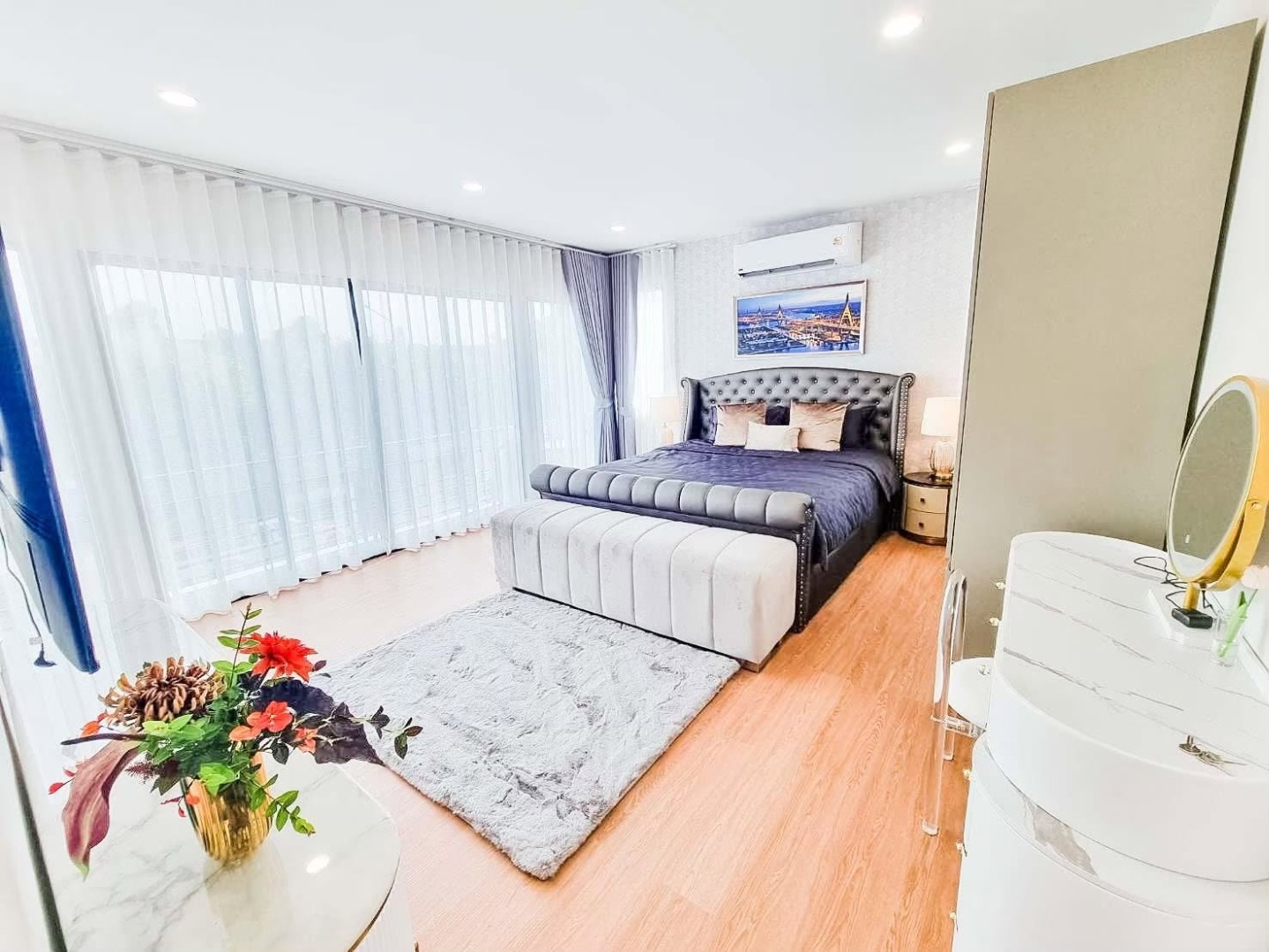 🔥Rent Now🔥 Perfect Masterpiece The Signature Sukhumvit 77, near ARL Lat Krabang station. Fully furnished and ready to move in.
