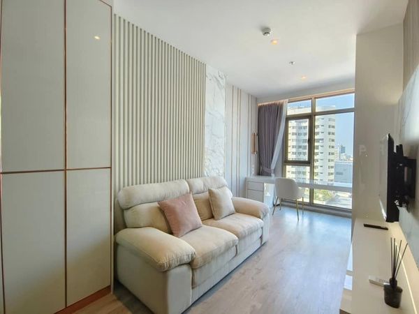 ✨ ห้องชั้น 12 วิวเมืองโล่ง พร้อมเครื่องซัก–อบผ้าในตัว | Rhythm Ekkamai Estate