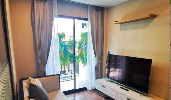 Na Vara Residence 45 sq.m. Please add LINE ID @806qphgn o8415o5483