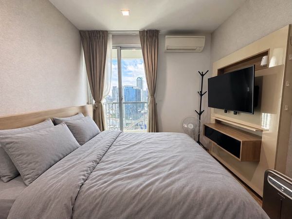 Rhythm Sathorn คอนโด 1ห้องนอน ห้องสวยเฟอร์นิเจอร์ครบค่ะ