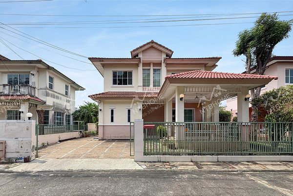 Chaiyaphruek 1, Road 345, Pathum Thani, plot in front of the garden, complete extension, good location next to the main road.