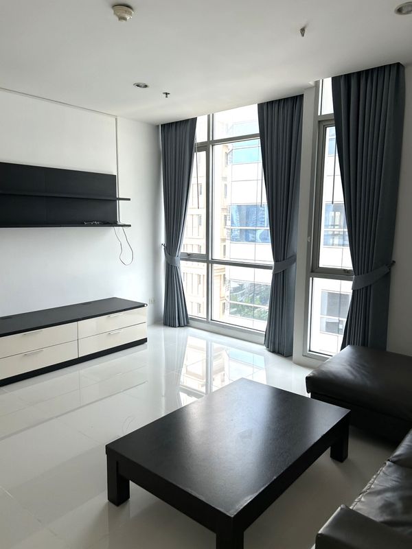 📍 𝐏-𝟏𝟎𝟔𝟐𝟒 | ให้เช่า The Master Centrium Asoke-Sukhumvit ห้องใหญ่ 54 ตร.ม. วิวเมือง ใกล้ MRT สุขุมวิท 𝟐𝟓,𝟎𝟎𝟎 บาท/ด. | Line ID: @easycondoplus | 099-229-6397 ⠀
