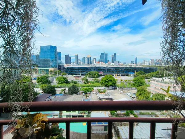 ขาย คอนโด Monterey Place (ย่าน CBD วิวกรุงเทพชั้นใน) 78 ตร.ม. 1 ห้องนอน 1 ห้องน้ำ ใกล้ MRT ศูนย์ประชุมสิริกิติ์ 200 m. ใกล้ BTS อโศก 900 m.