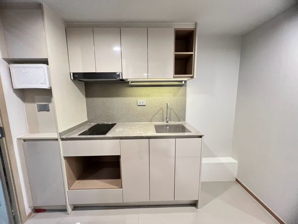 ​คัลเจอร์ จุฬา Duplex ห้องสวยพื้นที่รวม 38 ตร.ม.! ใจกลางเมืองใกล้จุฬาฯ สามย่านมิตรทาวน์ & Dusit Central Park ราคา 7.7 ลบ. Line: @whitesand โทร 065-5639565