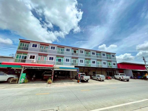 บางนา บางบ่อ บ้านแฝดหลังมุม เช่า-ขายฟังก์ชั่น 3นอน 3น้ำ ใกล้โลตัสบางบ่อ 600ม.ไปรษณีย์บางบ่อ ที่ดิน 50.9ตร.ว.พื้นที่ใช้สอย 147ตร.ม.บ้านสวย