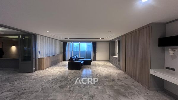DS Tower 1 Sukhumvit | 3 Bedroom Condo for Sale | 204.3 sq.m. | THB 22 Million