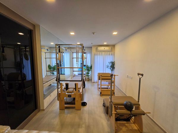 Condo for rent, Life Phahon - Lat Phrao, with Pilates equipment, near Central Ladprao, just 1 minute.