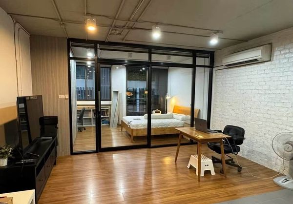 ให้เช่าคอนโด Supalai Place Sukhumvit 39 - 1 ห้องนอน 1 ห้องน้ำ - 50 ตร.ม. - เช่า 20,000 บาท/เดือน [BLr2610034]