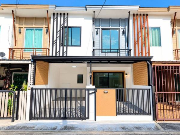 For Sale Townhouse/Townhome  , BAAN PRUKSA RATCHAPRUEK – THANAMNON , newly renovated , Bang Si Mueang , Mueang Nonthaburi , Nonthaburi , CX-180896
