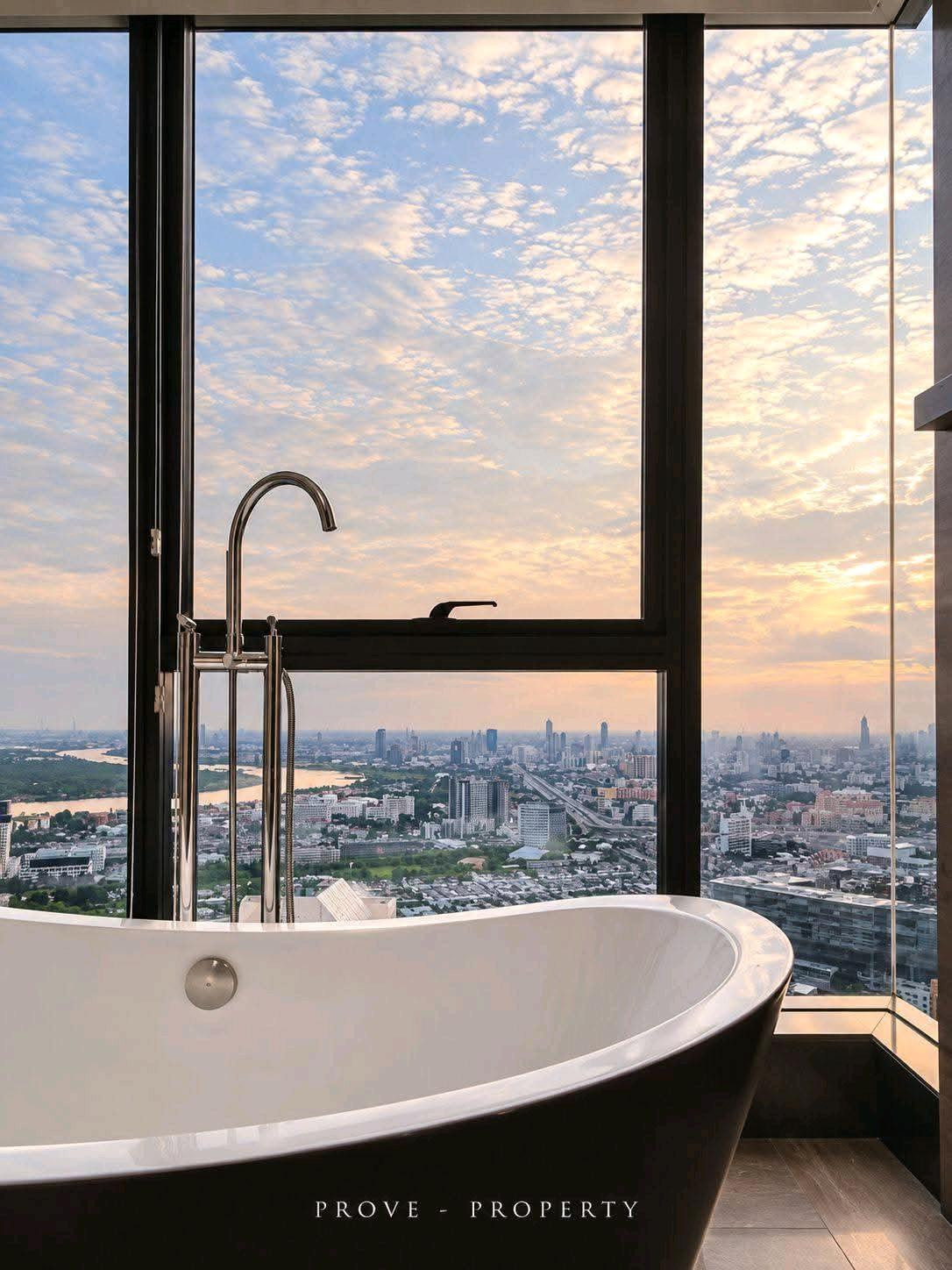 3-Bedrooms 3 Bathrooms | Condo 110 SQ.M. | The Lumpini 24 | 086-929-9929 – รูปที่ 2
