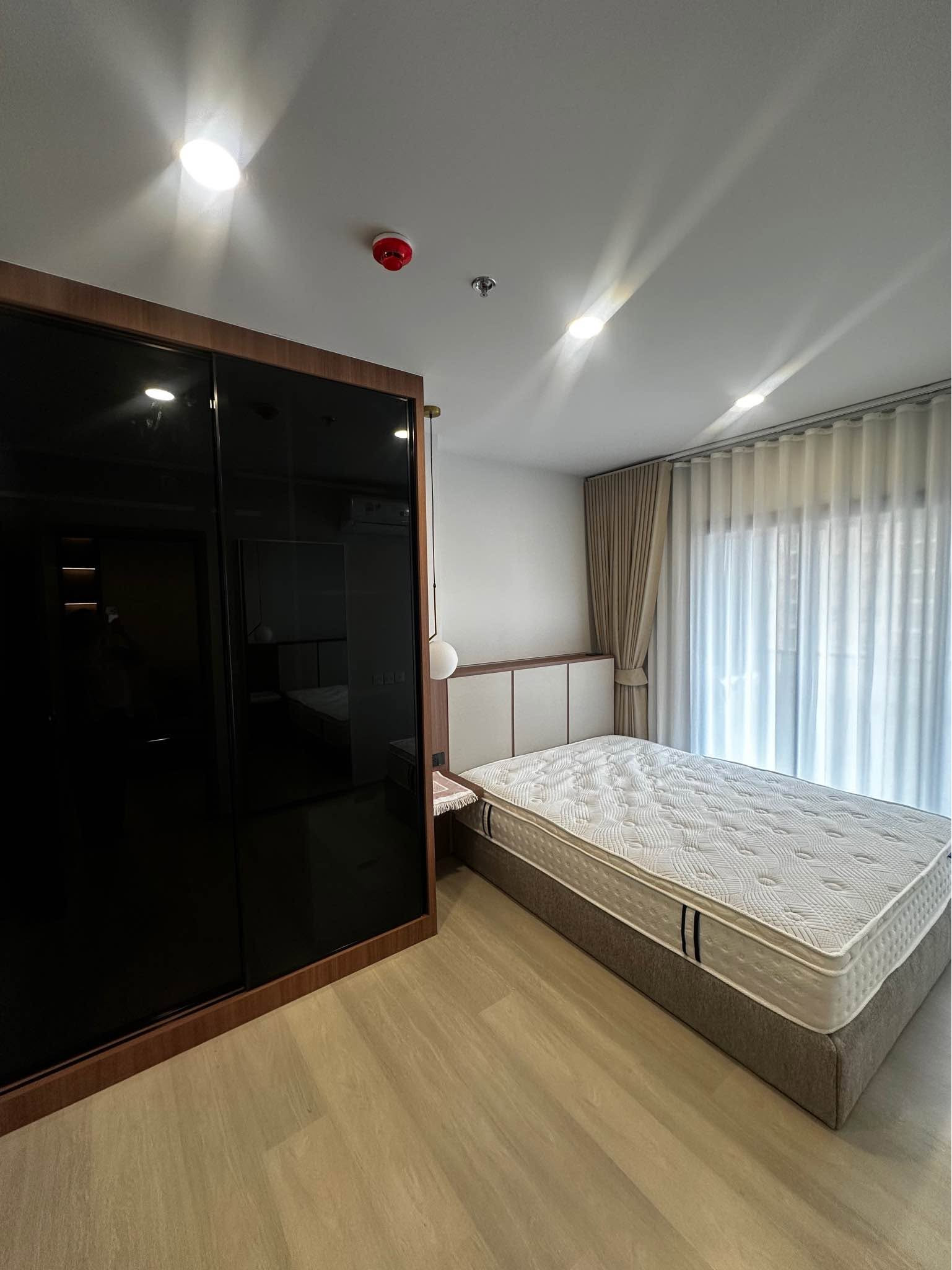 1 Bedroom Aspire Onnut Station With BTS Views