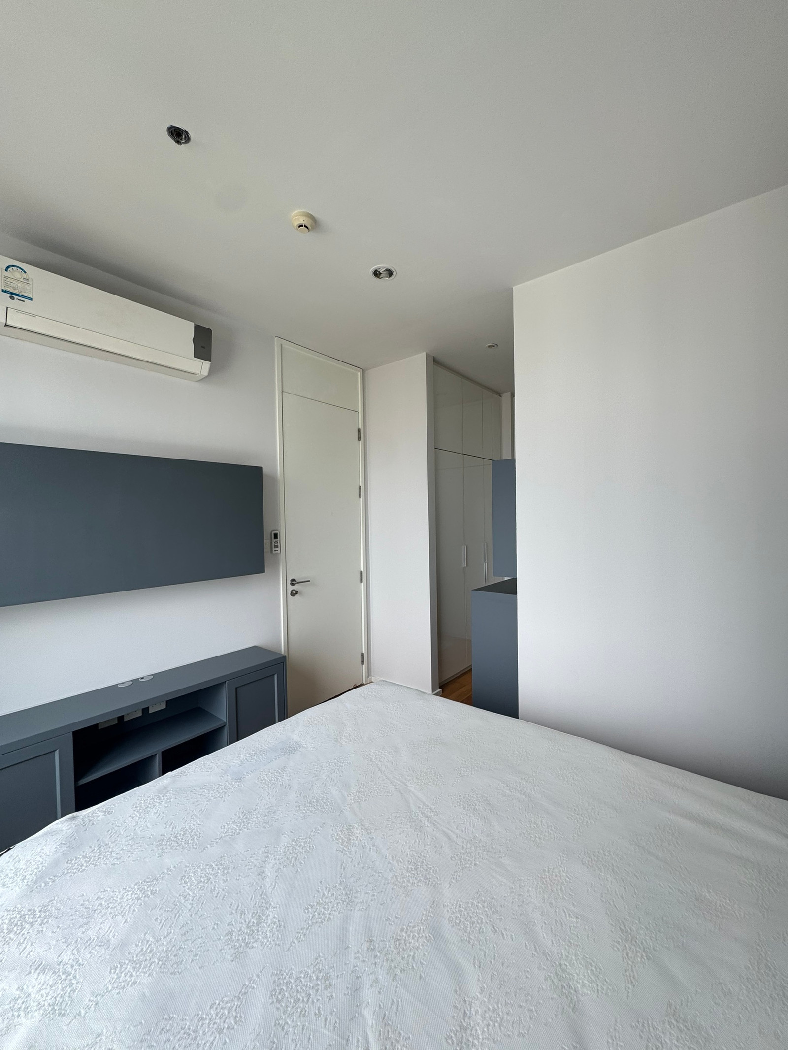 M LADPRAO WBER3549, 1 bedroom, 1 bathroom, 38 sqm, Floor 20, photo 3 of 3