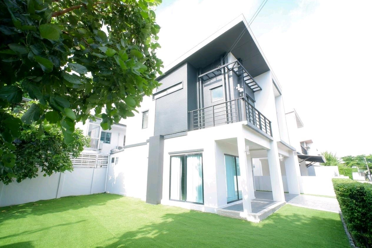 ขาย/เช่า พฤกษาทาวน์ เน็กซ์ WE/2 อ่อนนุช-พระราม 9 รีโนเวทใหม่ทั้งหลัง