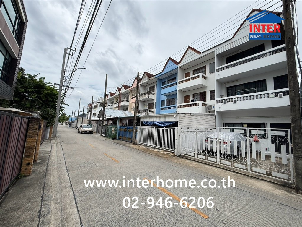 ทาวน์โฮม 3 ชั้น 23 ตร.ว. ทาวน์โฮมรามอินทราซอย8 ซอยรามอินทรา8 ใกล้สนามกอล์ฟ กองทัพบก ซอยรามอินทรา8 ถนนรามอินทรา ถนนพหลโยธิน เขตบางเขน กรุงเทพมหานคร  – รูปที่ 3