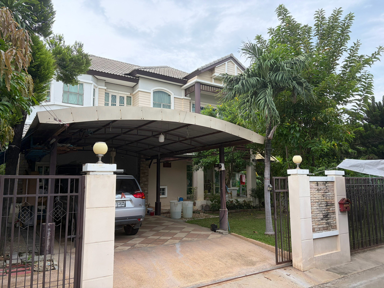 Single house for sale, Muang Nakhon Pathom, corner house, 161 sq m.