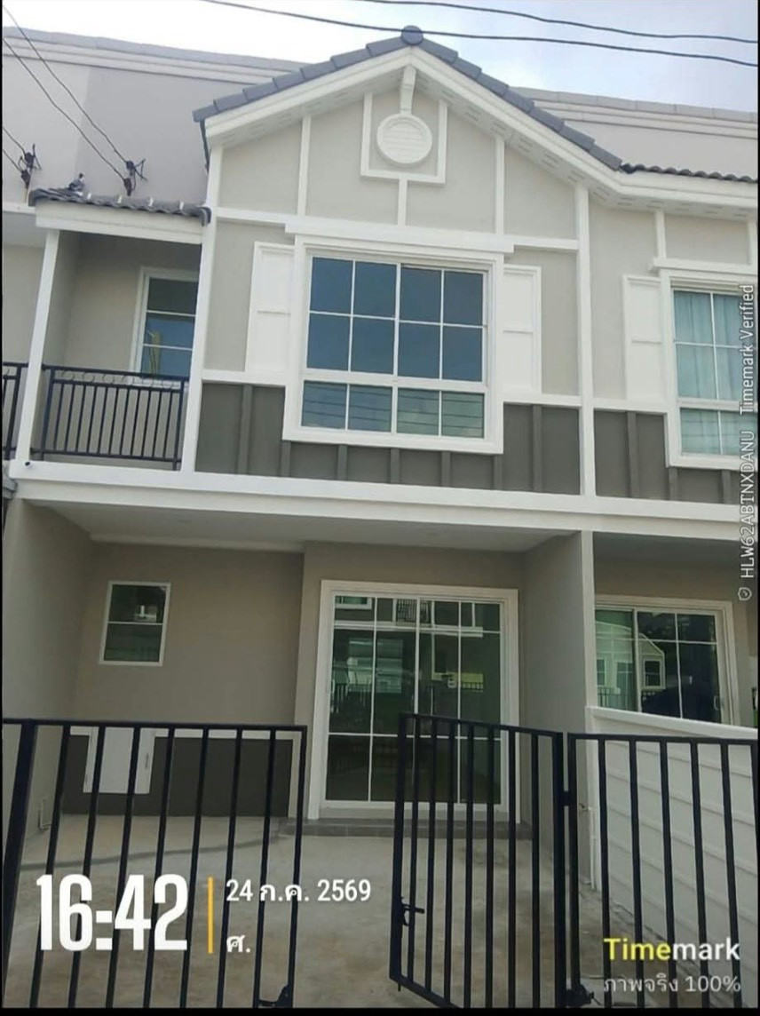 ให้เช่า บ้านใหม่ เฉลิมพระเกียรติ 38 | 3 ห้องนอน 2 ห้องน้ำ | เฟอร์ใหม่ทั้งหลัง | ตรงข้ามสวนหลวง ร.9 ให้เช่า บ้านใหม่ เฉลิมพระเกียรติ 38 | 3 ห้องนอน 2 ห้องน้ำ | เฟอร์ใหม่ทั้งหลัง | ตรงข้ามสวนหลวง ร.9