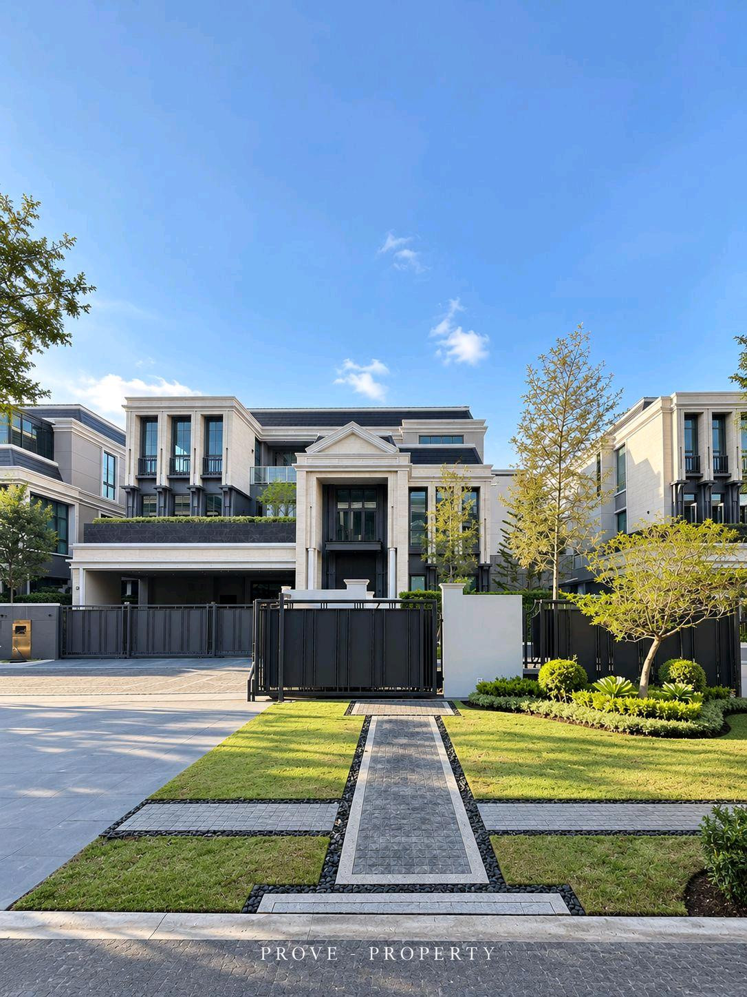 CONNOISSEUR Phatthanakan | SÈVRES | 5 Bedrooms | 952 SQ.M. | Private Pool | Private Lift | Fully Furnished CONNOISSEUR Phatthanakan | SÈVRES | 5 Bedrooms | 952 SQ.M. | Private Pool | Private Lift | Fully Furnished