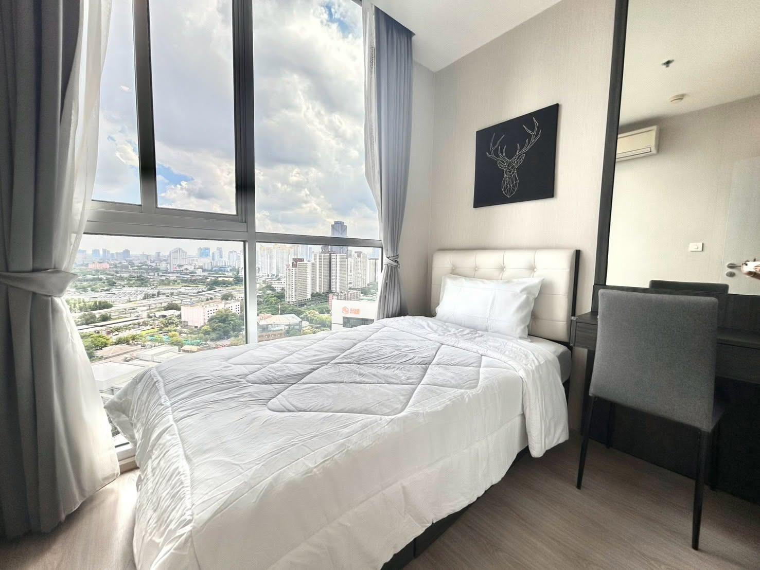 ✨ Spacious Unit  2 bedroom  54sqm ชั้นสูง วิวสวย Noble Revolve Ratchada 1  – รูปที่ 3