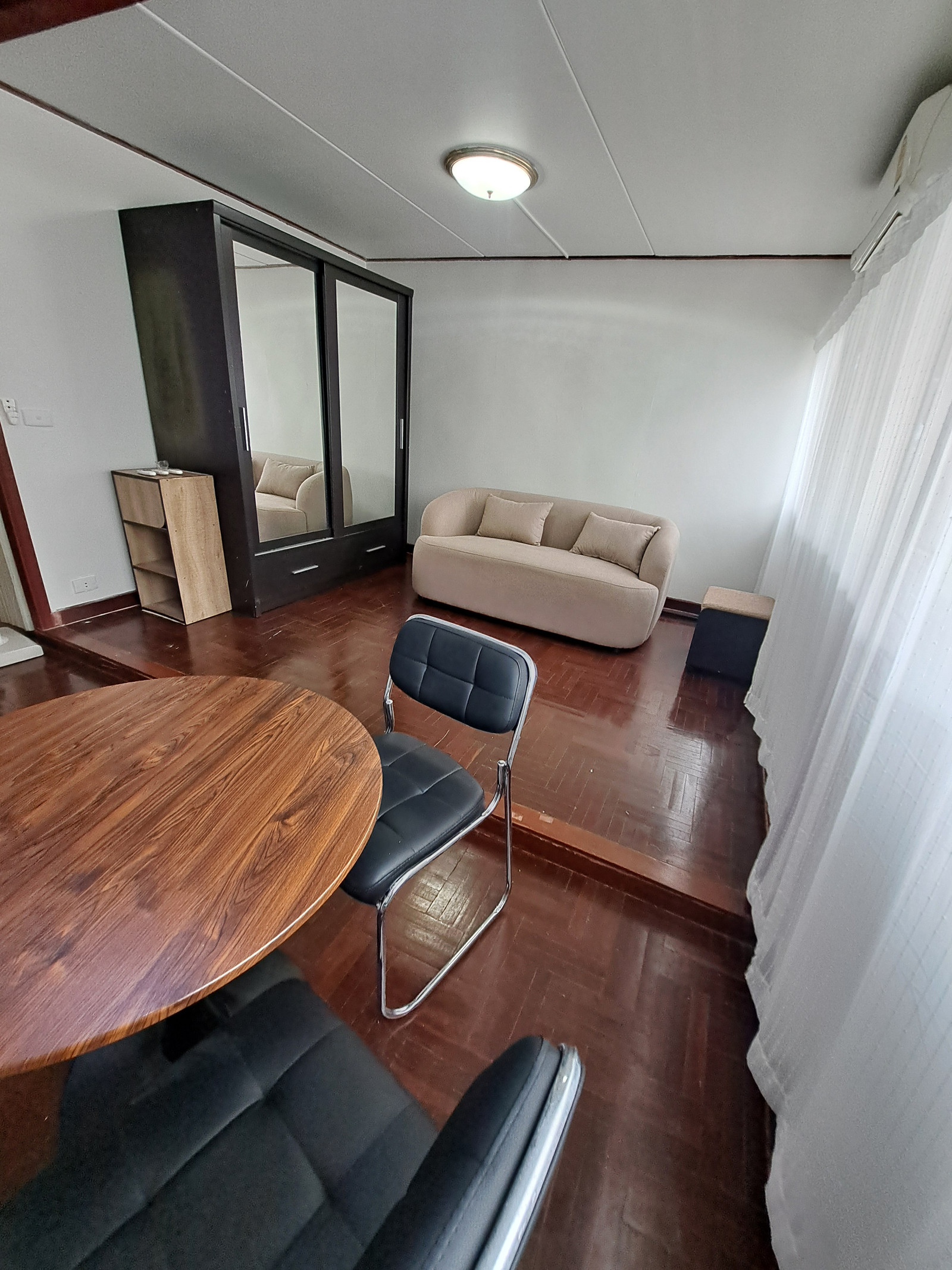 ห้องขนาดใหญ่ 38 ตรม. วิวเซนฟรัง/โมริ 