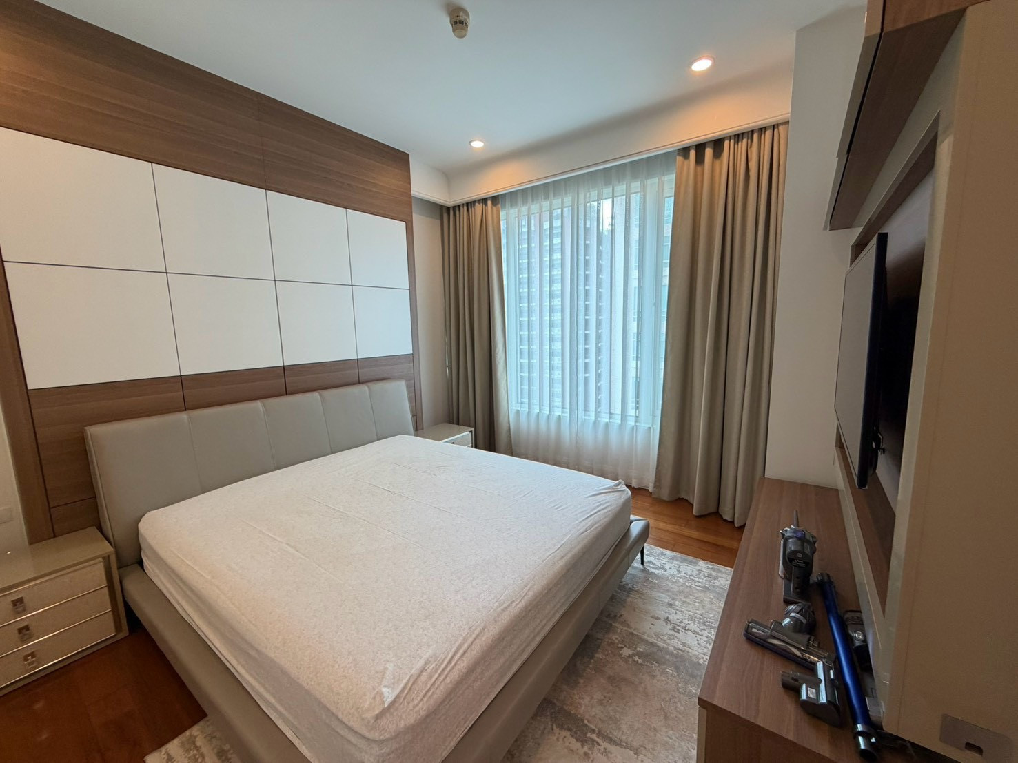 💎 Luxury Living ✨ ขาย Q Langsuan 2 ห้องนอน 2 ห้องน้ำ ขนาดใหญ่ 96.86 sqm 🏙️ พร้อมลิฟท์ส่วนตัว ให้ความเป็นส่วนตัวสูงสุด 📍 ใกล้ BTS ราชดำริ เพียง 20.9 MB ติดต่อ 0968623850 🔥 – รูปที่ 3