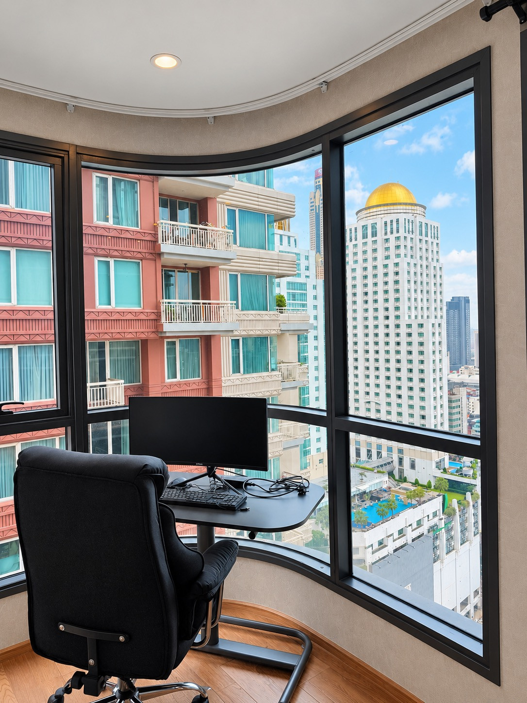 🏙️ FOR RENT | Q Chidlom Phetchaburi 1 Bedroom | 1 Bathroom | 35 sqm High floor 💰 Rental: THB 20,000/month 🏙️ FOR RENT | Q Chidlom Phetchaburi 1 Bedroom | 1 Bathroom | 35 sqm High floor 💰 Rental: THB 20,000/month