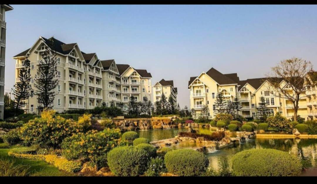 0941536919 Condo Baan Tiew Khao, large project, 400 rai, beautiful garden, European atmosphere. Next to Thanarat Road, Khao Yai, close to the M6 ​​entrance. – รูปที่ 2