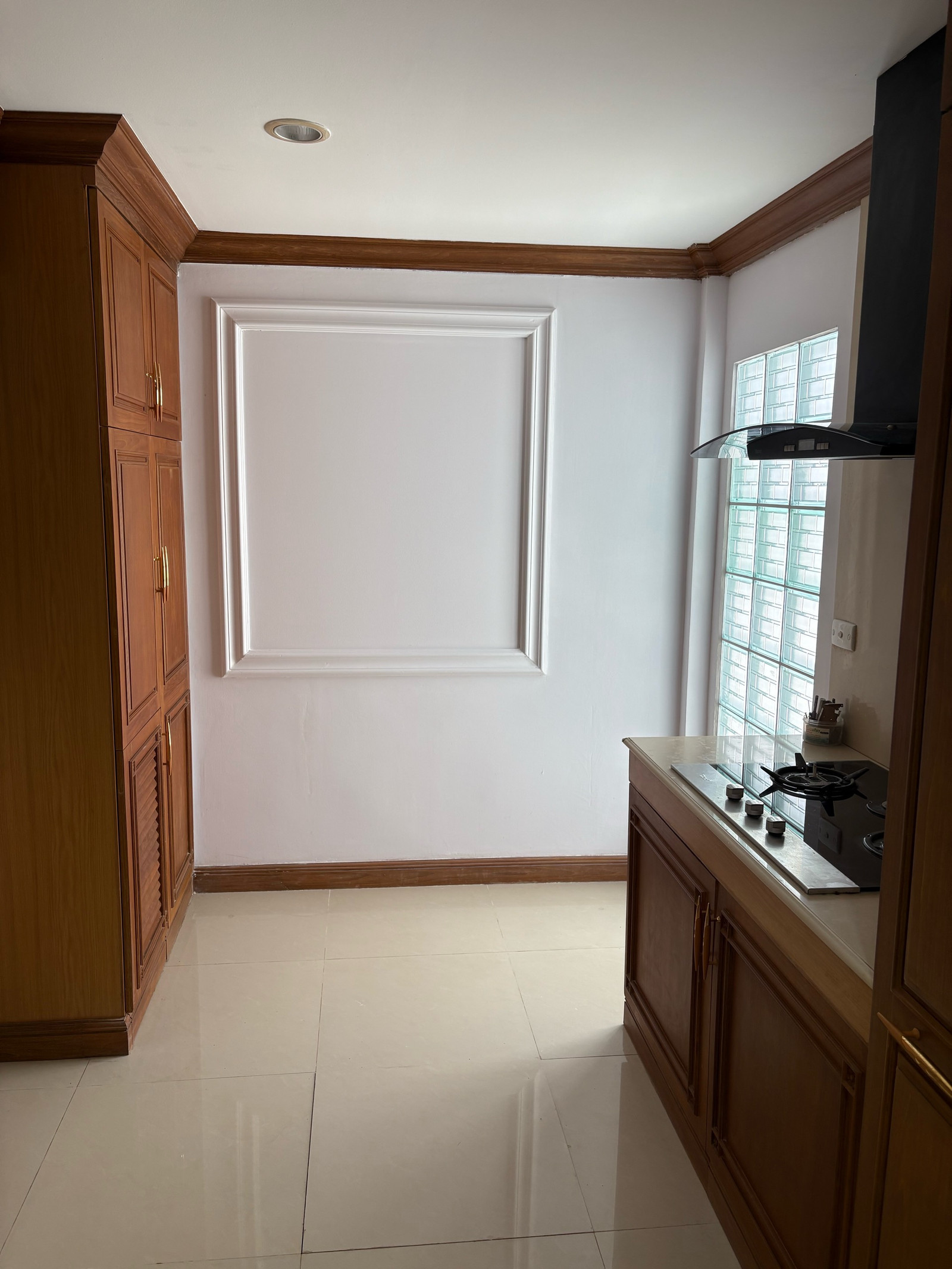 🟢 Townhome for rent, 3 floors, decorated in Neo Classic style, beautiful and luxurious, Urban Sathorn project, Bolero zone, air conditioning installed in every room. – รูปที่ 3