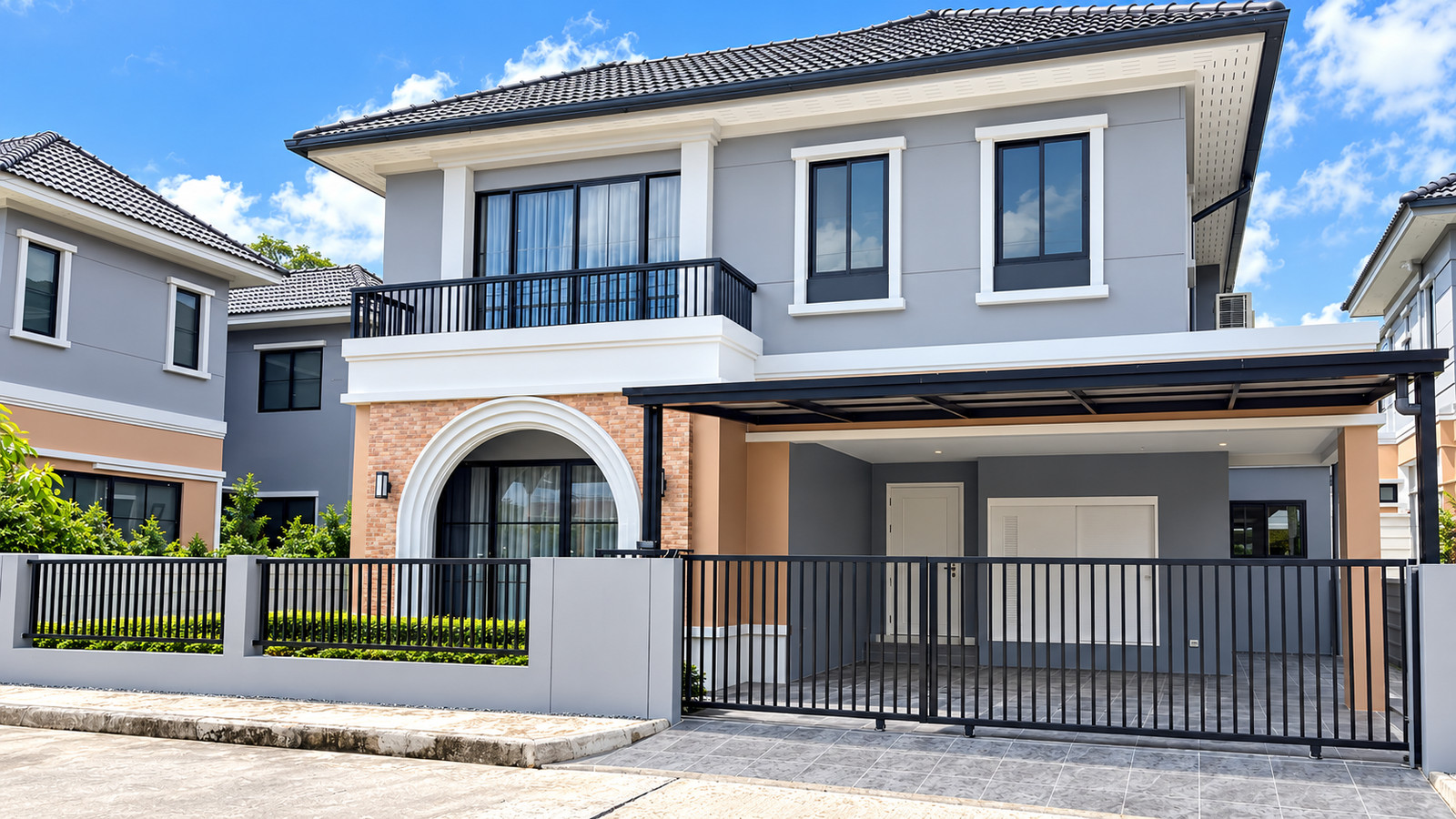 Crown Estate 4 bed 3 bath ECL #219 Crown Estate 4 bed 3 bath ECL #219